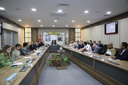 Kanaat Önderleri ve Sivil Toplum Kuruluşu Temsilcileri ile Toplantı Gerçekleştirildi